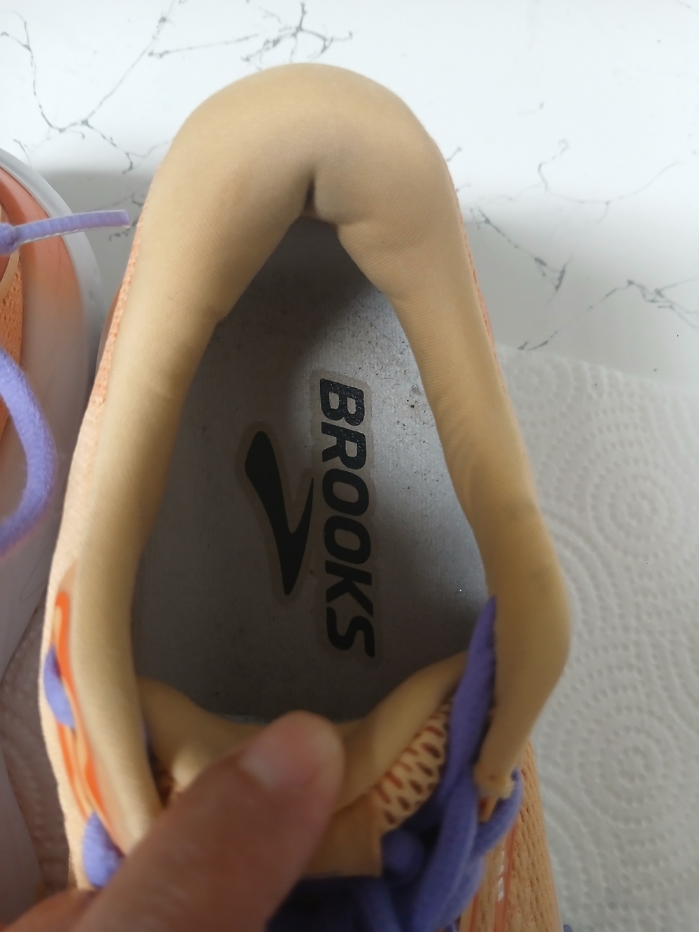 Brooks Ghost 15 Women's Athletic Shoes US 7 Good - Picture 5 of 9